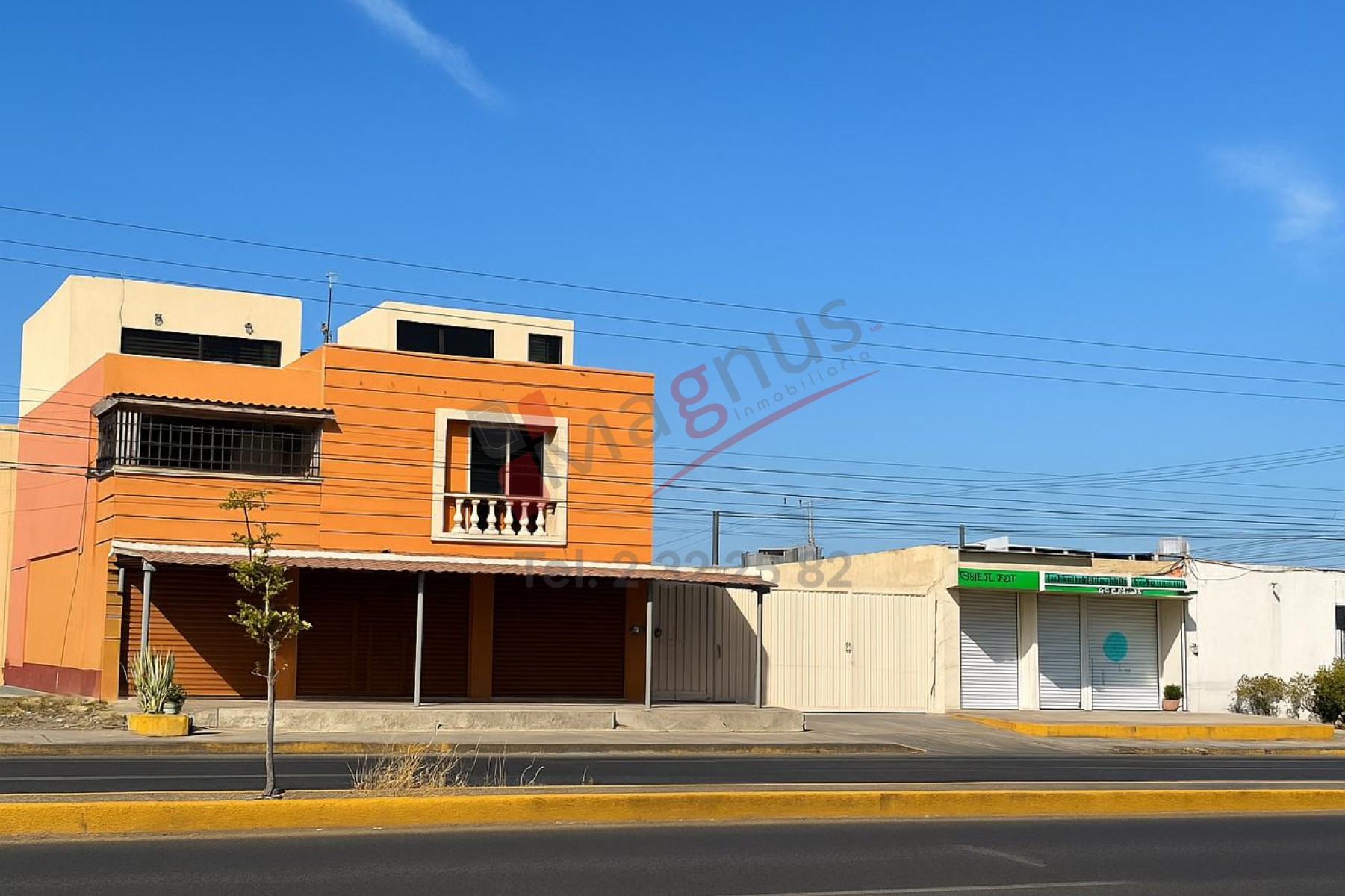 VALLE DE LAS ROSAS (PERIFERICO PASEO DE LA REPUBLICA, FRENTE A MANANTIALES)