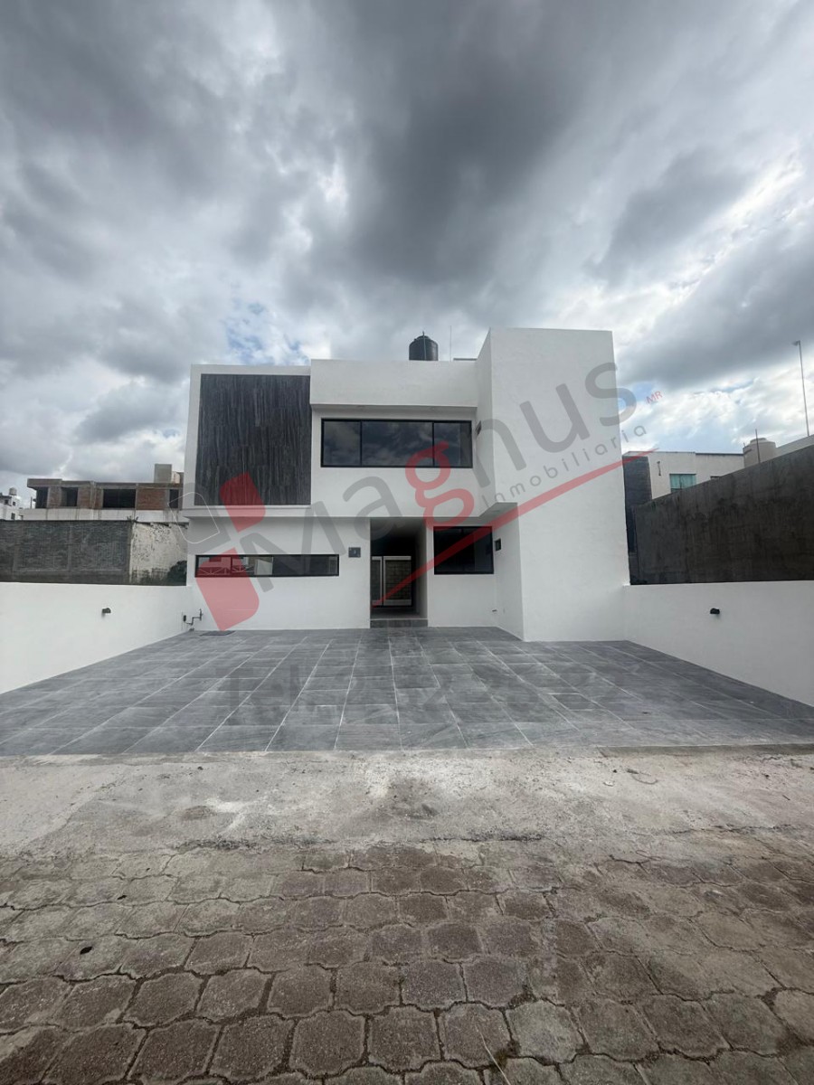 MONTAÑA MONARCA ALTOZANO