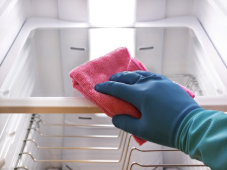 Para las amas de casa: Cómo hacer que tu refrigerador brille fácilmente