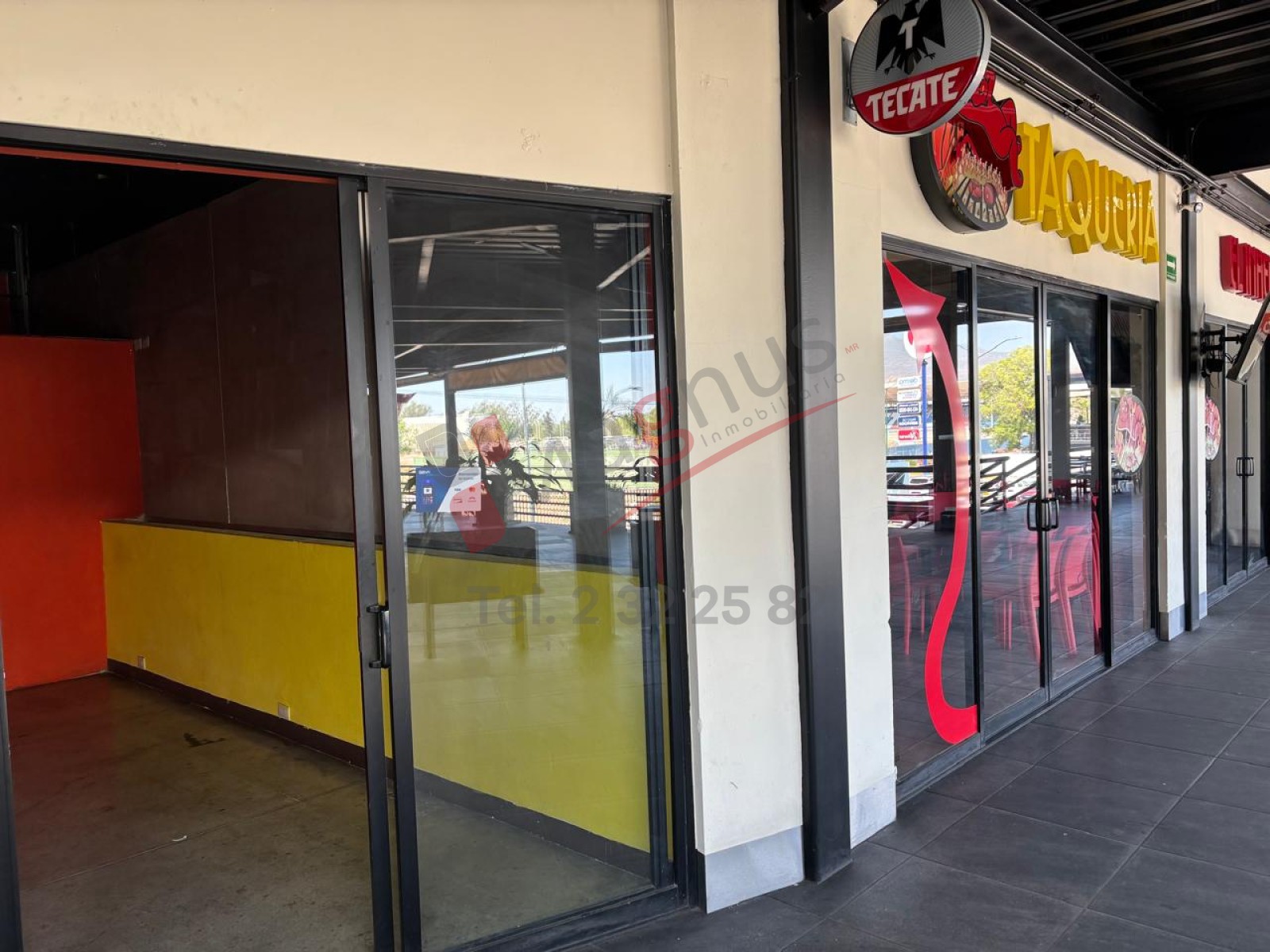 REAL UNIVERSIDAD (PLAZA U)