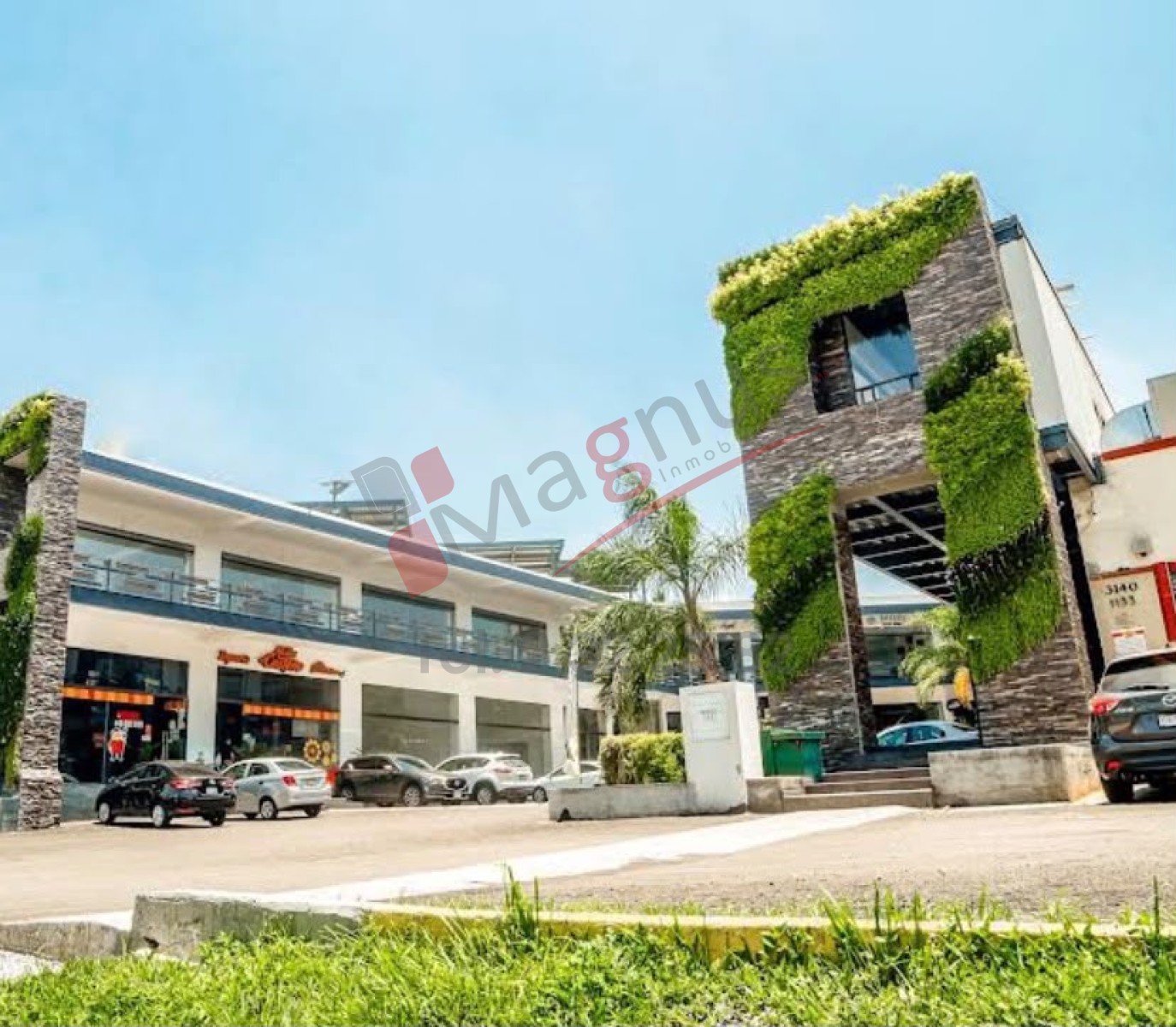 EXHACIENDA LA HUERTA (PLAZA GEA)